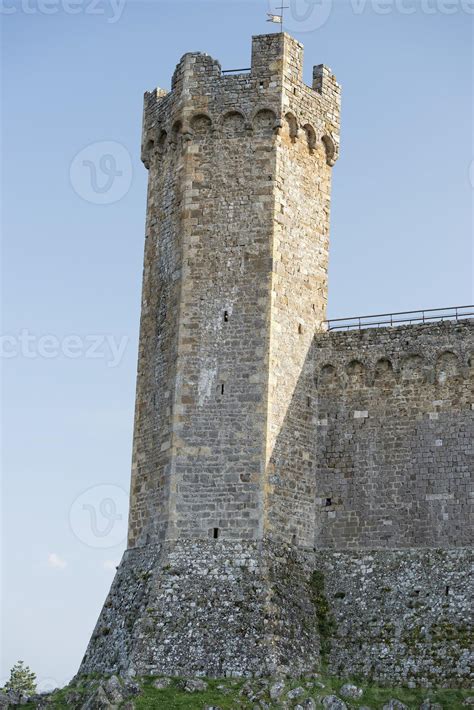 medieval castle stone wall 20179627 Stock Photo at Vecteezy