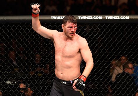 Michael Bisping on GSP: 'The guy's out of his mind'