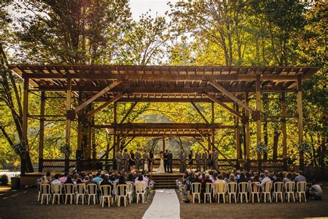 Salem Riverfront Park Amphitheater - Park & Outdoor Weddings - Salem ...