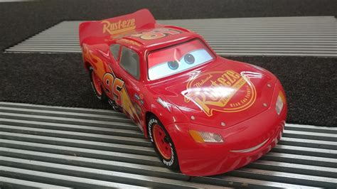 Sphero’s Cars 3 Lightning McQueen racing car is ‘the most advanced ...