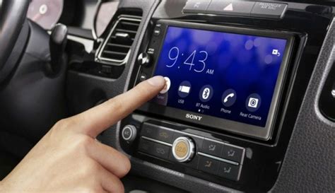 best-touchscreen-radios