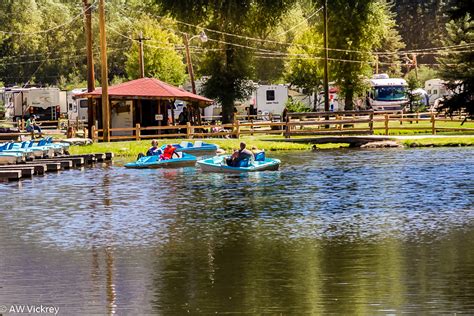 Paddle Boats – Fun Valley