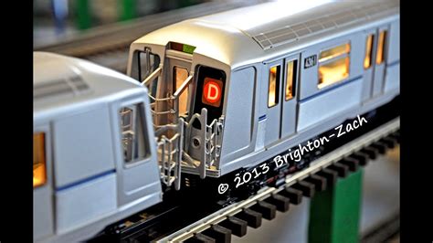 EXCLUSIVE! MTH MTA NYC Transit R40 4-Car D Train Subway Set! - YouTube