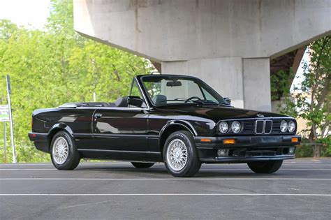 Place Bid - 38k-Mile 1991 BMW E30 325i Convertible | PCARMARKET