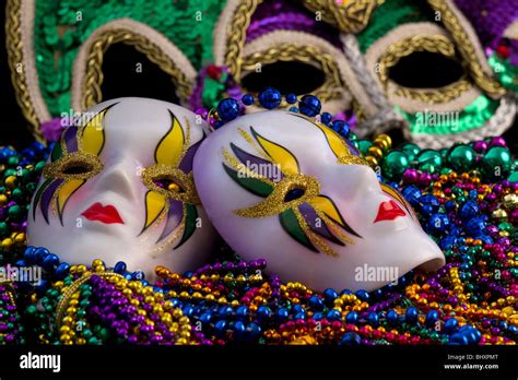 Mardi gras mask hi-res stock photography and images - Alamy