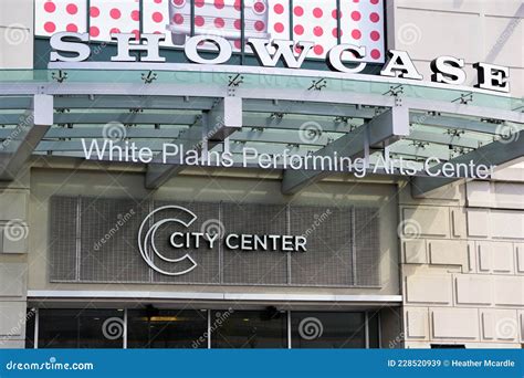 White Plains Showcase Performing Arts Center Entrance Marquee Editorial Stock Image - Image of ...