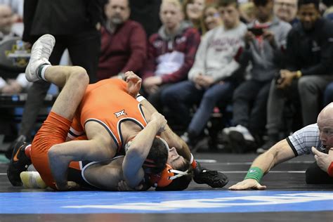 Oklahoma State locks up 3rd at NCAA Wrestling Championships - Cowboys Ride For Free