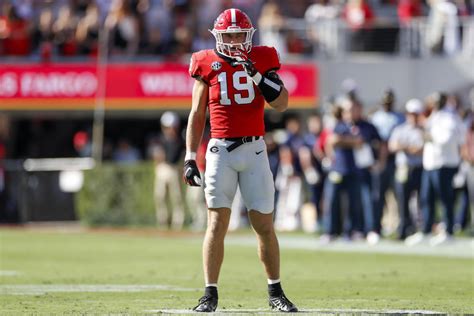 Georgia's Brock Bowers makes incredible 73-yard TD catch after multiple ...