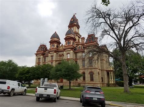 Caldwell County, Texas Courthouse – The Paths of Discovery