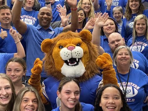 Roary the Lion named Indy's Best High School Mascot