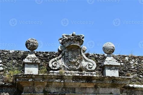 an old family crest 31692561 Stock Photo at Vecteezy