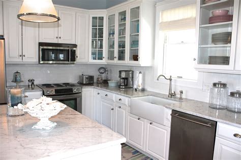 Sea Glass Cottage : Beach Cottage Kitchen