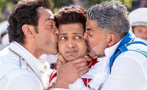 Housefull 4 Movie Review: Akshay Kumar, Riteish Deshmukh & Gang Gift Us ...