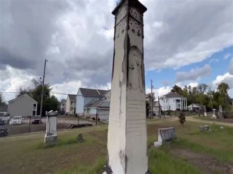 Focused on Mississippi: Politicians Tour of Greenwood Cemetery