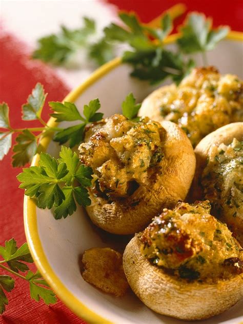 Baked Stuffed Mushrooms recipe | Eat Smarter USA