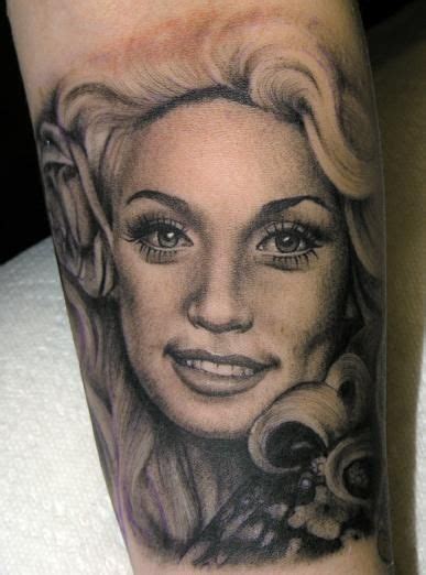 Dolly tat by Kat Von D | Picture tattoos, Dolly parton tattoos, Portrait tattoo