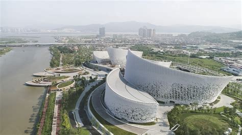 The Fuzhou Strait Culture and Art Centre / PES-Architects | ArchDaily