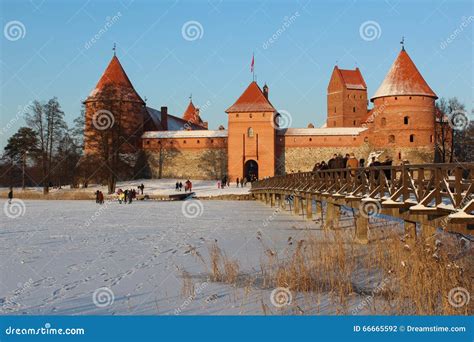 Trakai Island Castle in Winter Editorial Photography - Image of winter ...