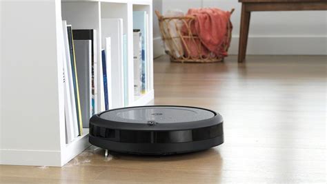 Amazon Stock: Amazon To Buy iRobot | Investor's Business Daily