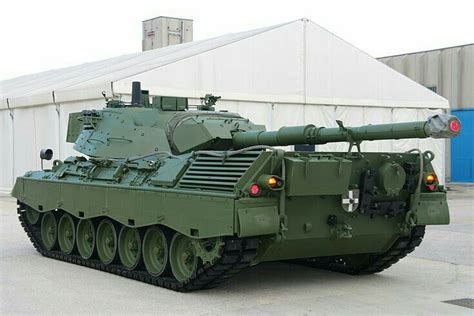 Leopard 1A5 Каmpfpanzer Military Police, Military Weapons, Army ...