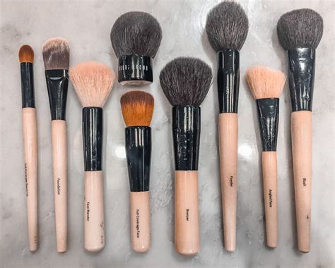 All About Bobbi Brown Brushes – Melissa Gray – Makeup Artist