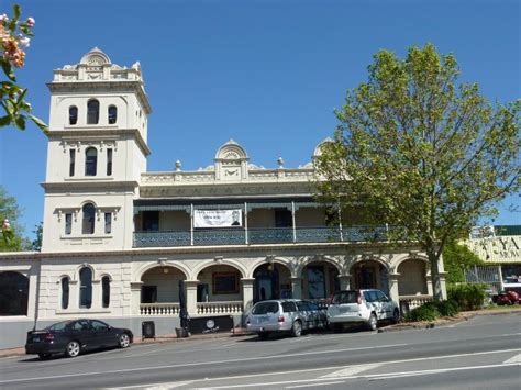 Yarra Glen photos - Travel Victoria: accommodation & visitor guide