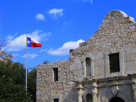 Travel Thru History Remember the Alamo in San Antonio, Texas - Travel Thru History