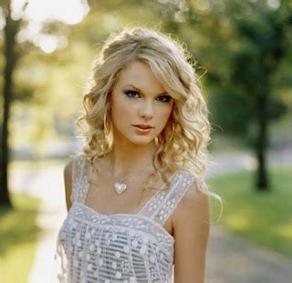 In Dicas: Nós amamos Taylor Swift! ♥