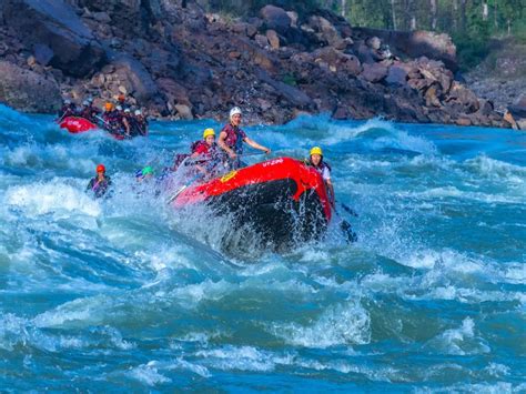 Rishikesh Adventures: 5 crazy adventurous things you must experience in ...