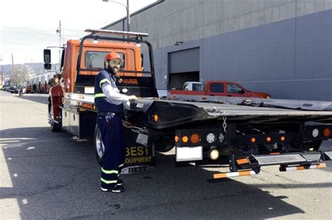 How to Become a Tow Truck Driver in Fort Worth