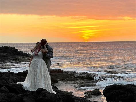 Beaches & Venueshttps://www.hawaiianstylebeachweddings.com/general-6 https://static.wixstatic ...