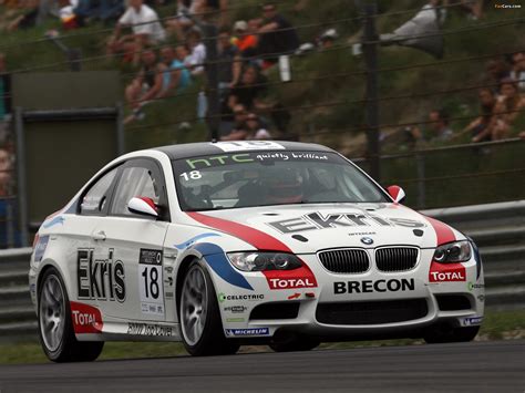 BMW M3 GT4 Customer Sports Car (E92) 2009 photos (2048x1536)