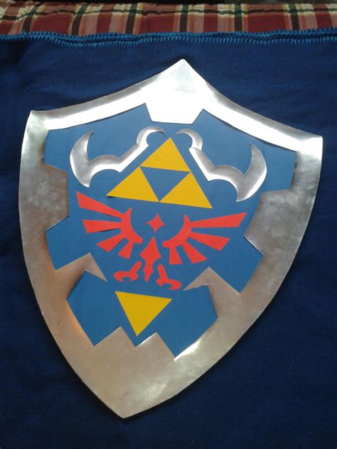 Hylian Shield - Ocarina Of Time by cristianshowtime on DeviantArt