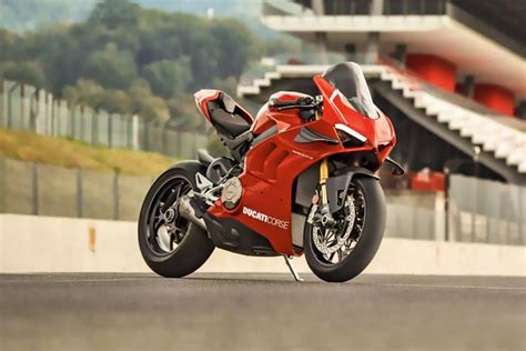 Ducati Superleggera V4 2024 Price Philippines, Specs & December Promos