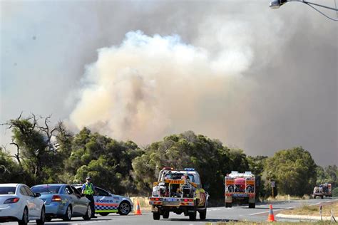 Bushfire threatens north-eastern Perth suburbs | PerthNow