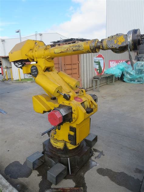 FANUC Industrial 6 axis Robot, GMF Robotics S-420F, Auction (0011-3009943) | Grays Australia