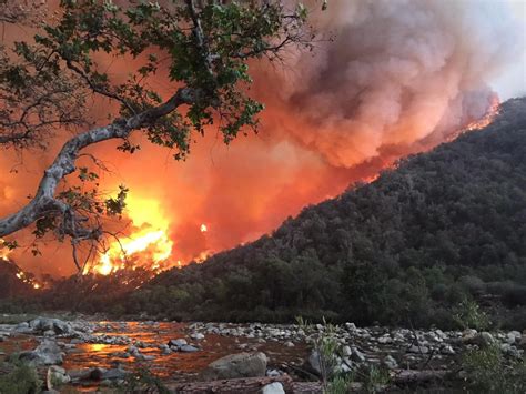 Scope of devastation clearer as California wildfire evacuees return ...