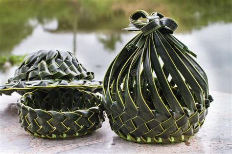 Coconut Leaves Basket And Hat Stock Image - Image: 33133983