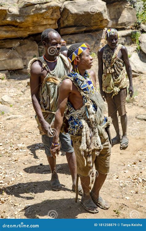 Hazabe Bushmans of the Hadza Tribe Dressed in Skins Baboon Editorial ...