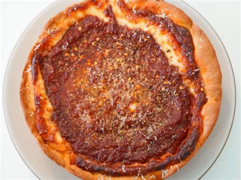 Deep Dish Cheese Pizza Recipe | Giada De Laurentiis | Food Network