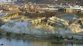 ESPN.com - GEN - Pittsburgh's Three Rivers Stadium imploded