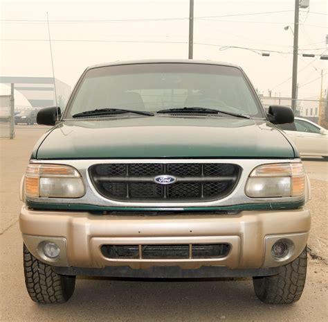 2000 FORD EXPLORER EDDIE BAUER - Kastner Auctions