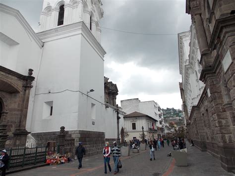 Walk Around Quito's Old Town - live online tour from Quito