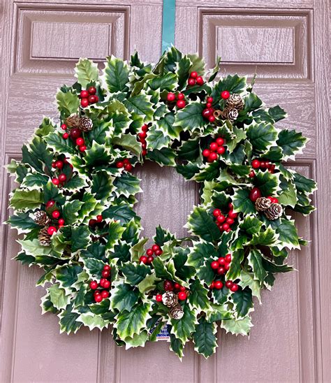 Holly Wreath/ Christmas Holly Wreath With Berries and - Etsy