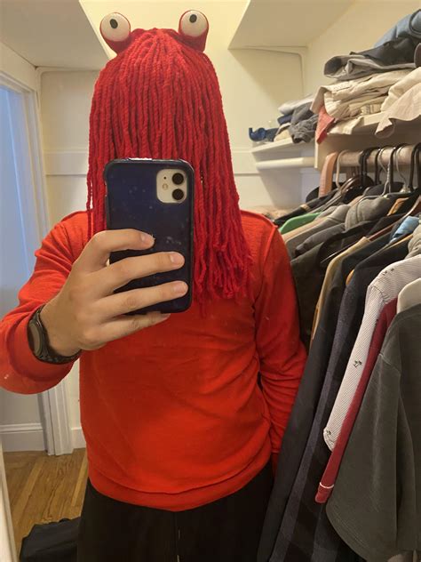 Another DIY red guy costume, I reckon : r/DHMIS