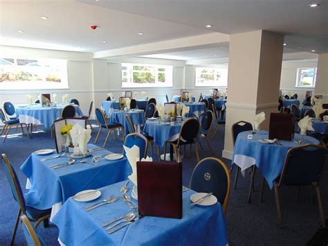 Bournemouth Sands Hotel - Reviews, Photos & Rates | ebookers.com