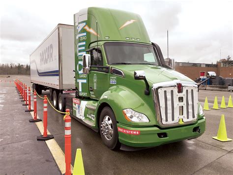 Kenworth Preps Hydrogen-Electric T680 for Drayage at SoCal Ports | Transport Topics