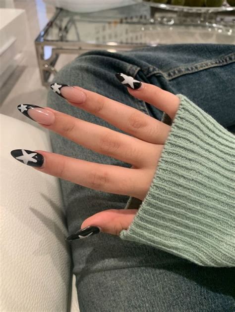 stargirl nails ‧₊˚ in 2023 | Swag nails, Star nail designs, Grunge nails