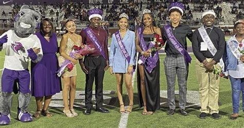 Ridge View High School crowns 2023 Homecoming Court | Local News | carolinapanorama.com