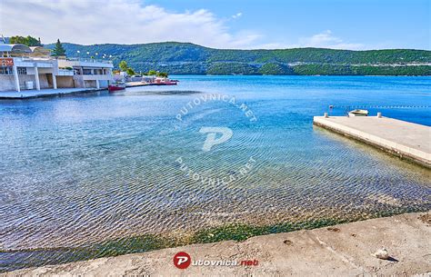 Sunce, Neum